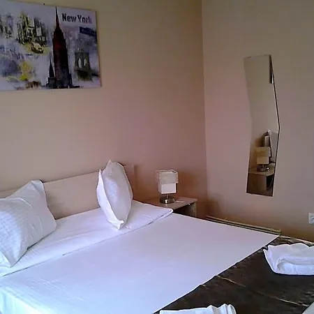 Nova Route Hotel 3*